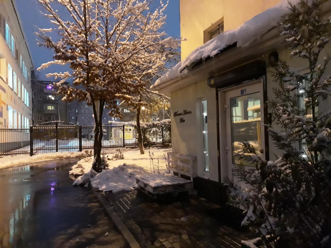 Westend Hostel كييف المظهر الخارجي الصورة